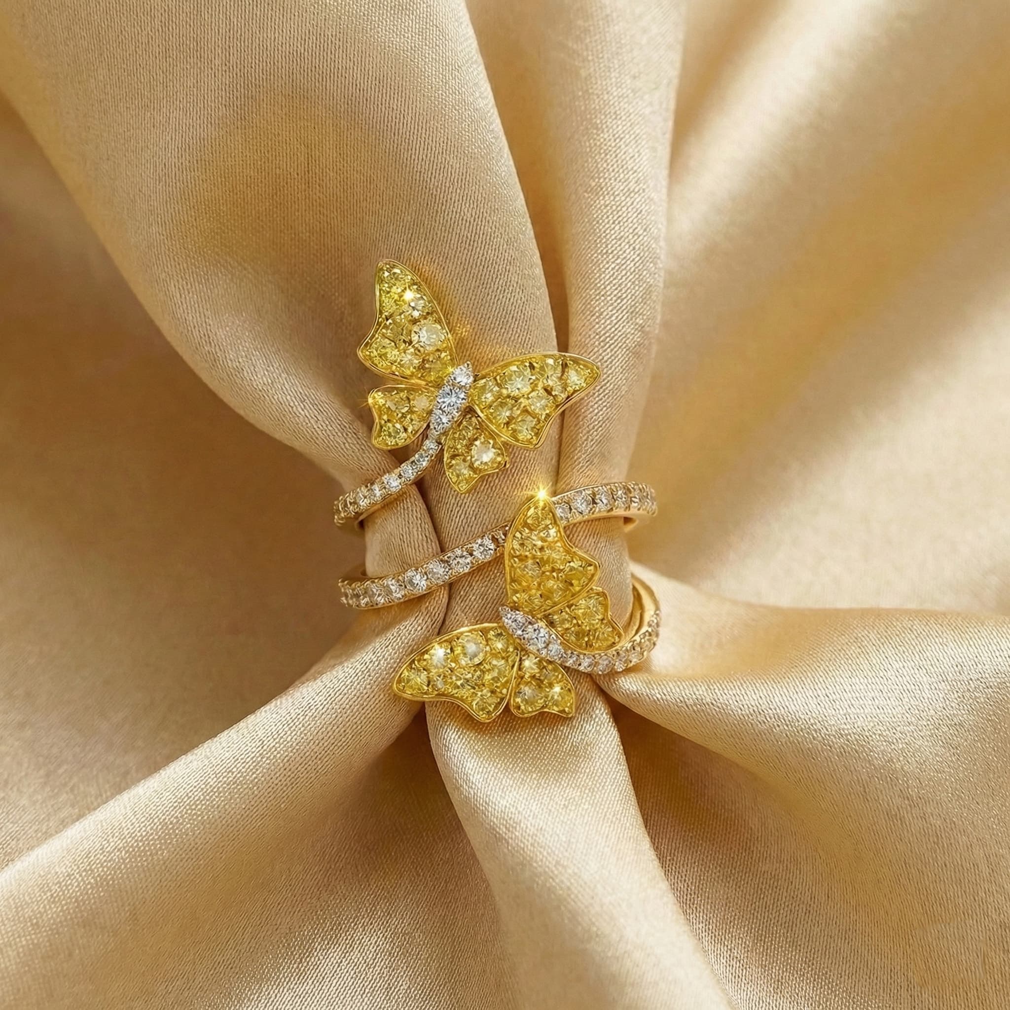 Bespoke Hand-Painted Enamel and Emerald Ring – Artisan Craftsmanship at Samuel & Co