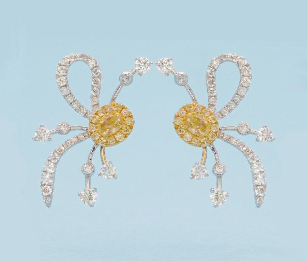 The Solar Aurelia two-tone diamond earrings by Samuel & Co.
